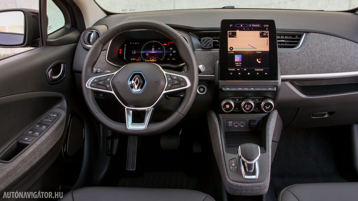 RENAULT ZOE