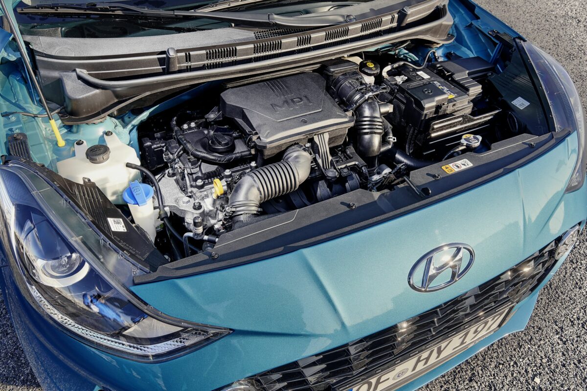 HYUNDAI I10