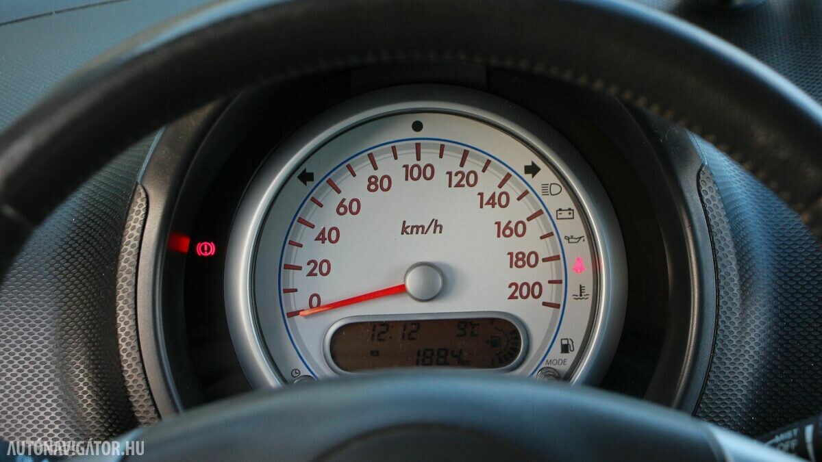 SUZUKI SPLASH