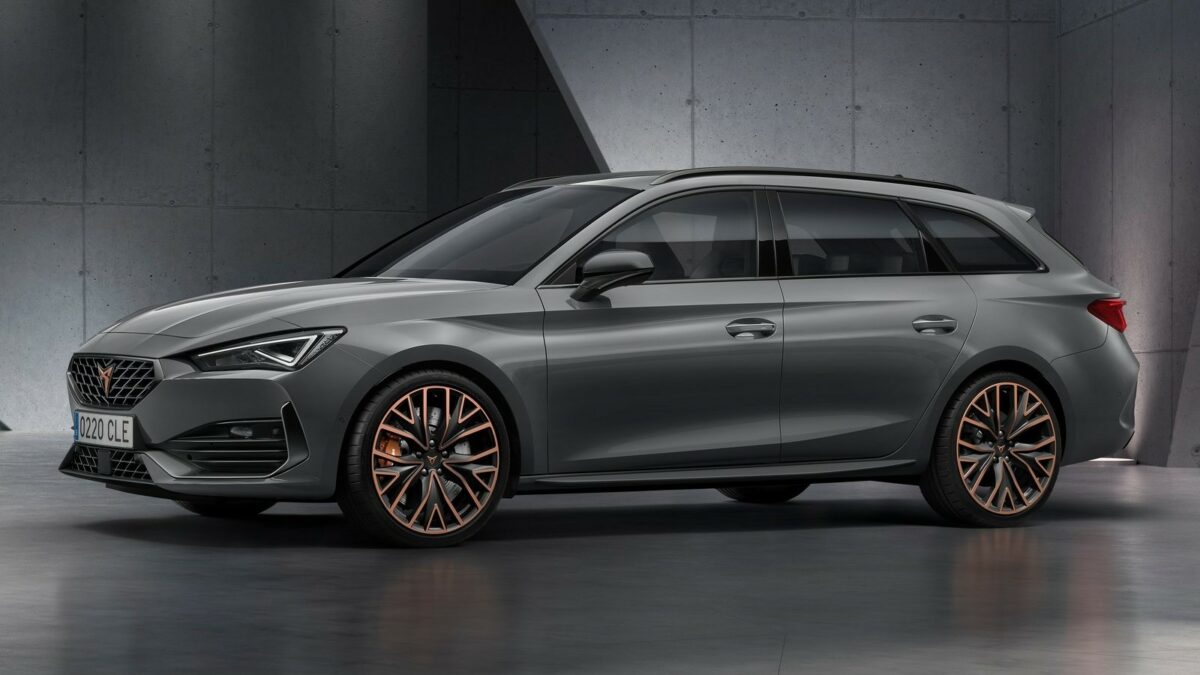 SEAT LEON