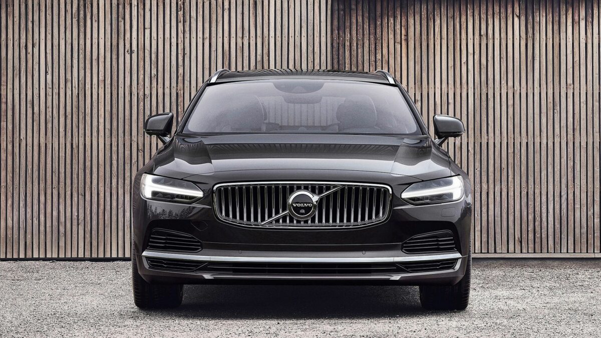 VOLVO