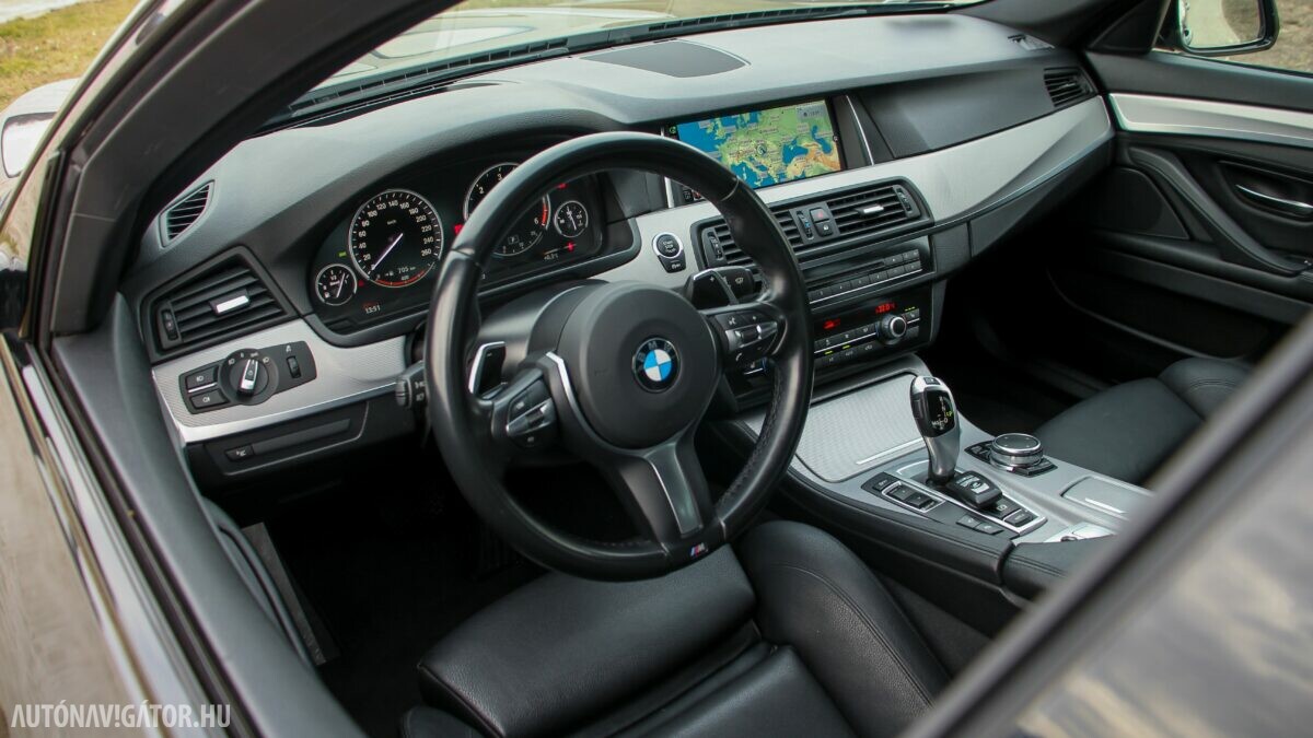 BMW 5-ÖS SOROZAT