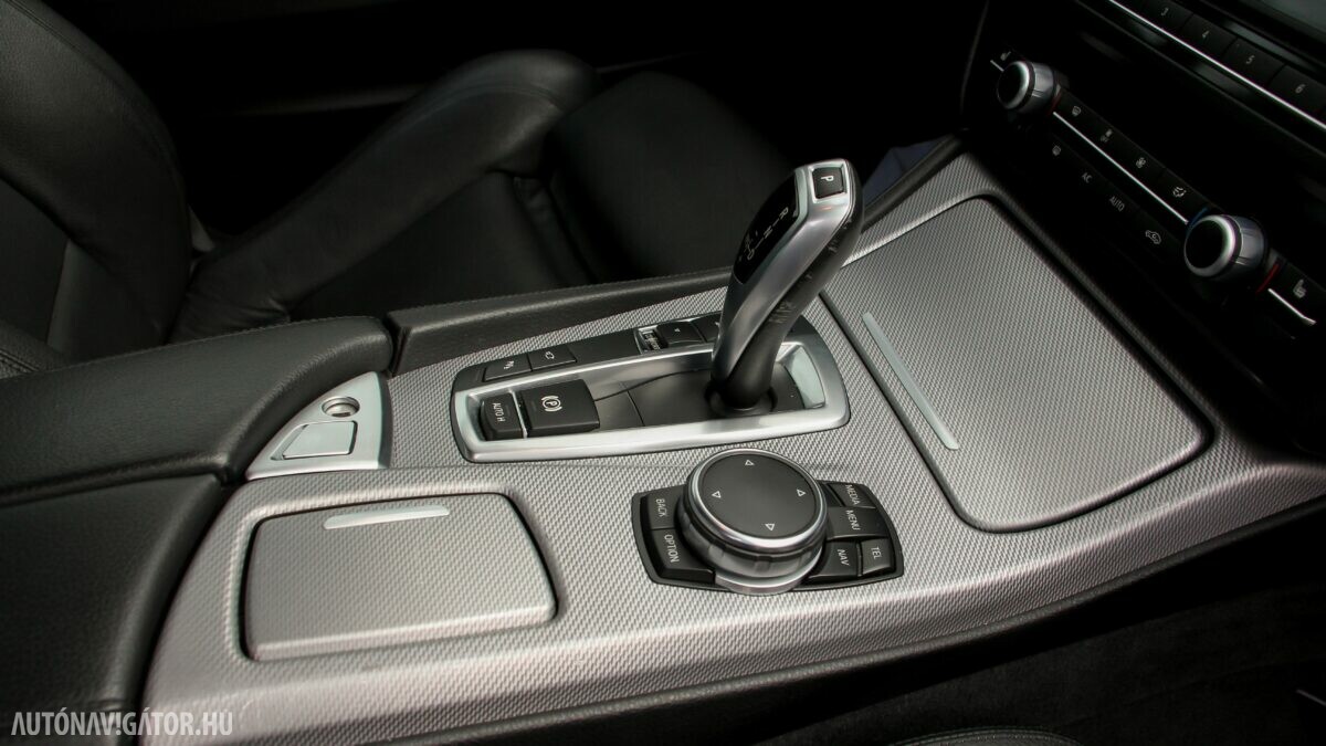 BMW 5-ÖS SOROZAT