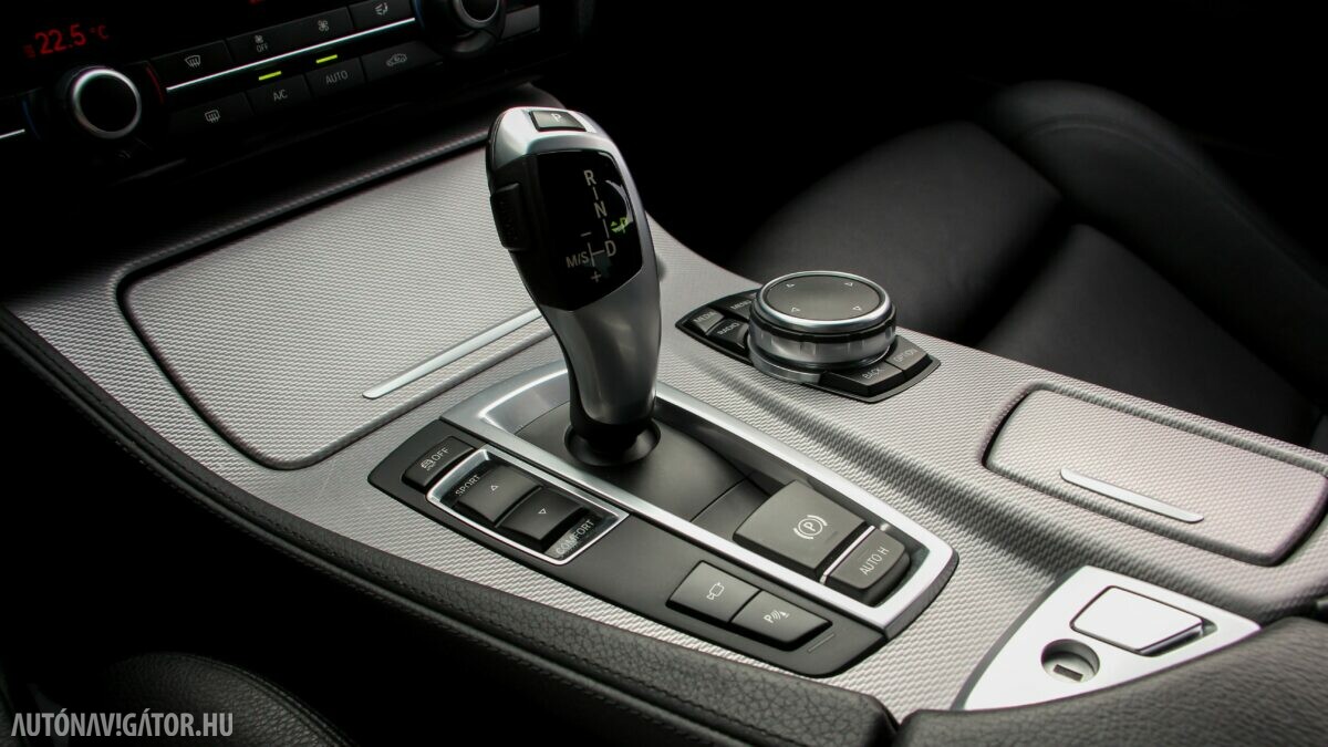 BMW 5-ÖS SOROZAT
