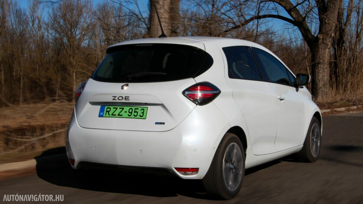 RENAULT ZOE