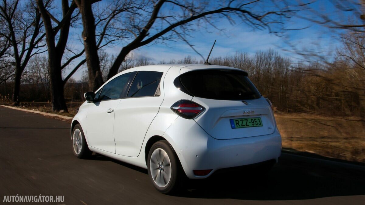 RENAULT ZOE