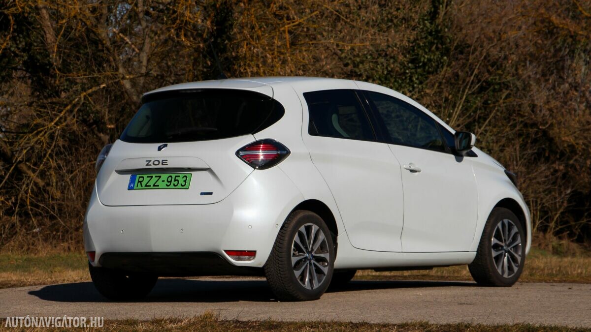 RENAULT ZOE