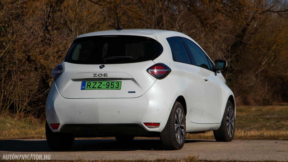 RENAULT ZOE