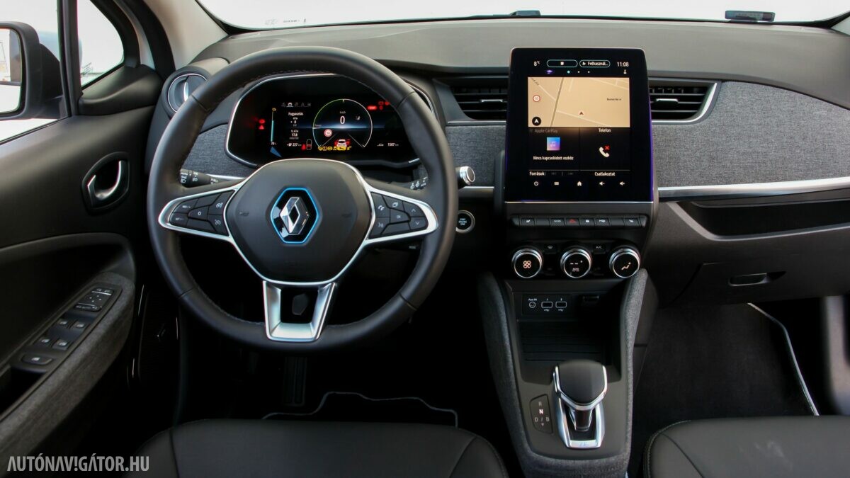 RENAULT ZOE