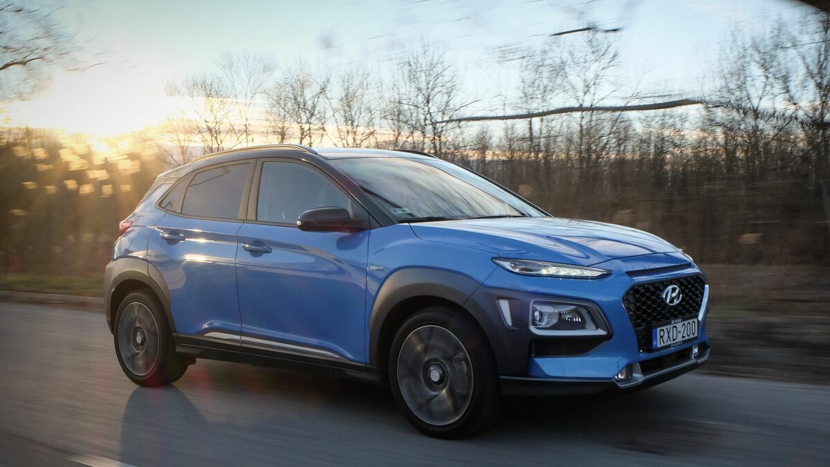 HYUNDAI