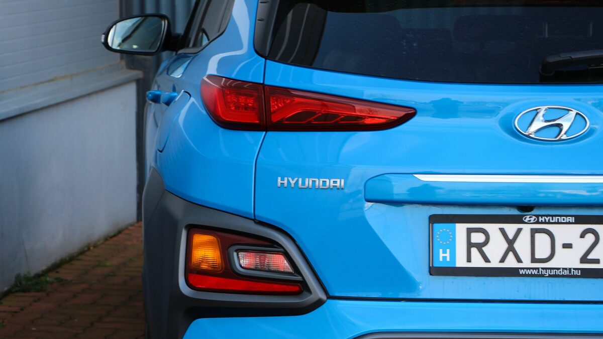 HYUNDAI