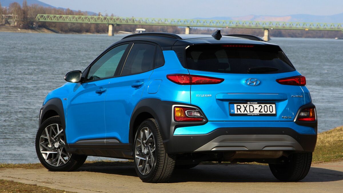 HYUNDAI