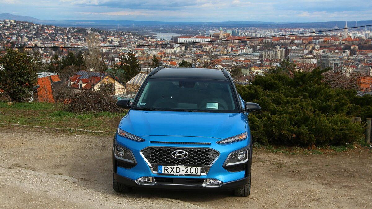 HYUNDAI