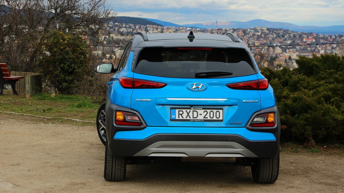 HYUNDAI