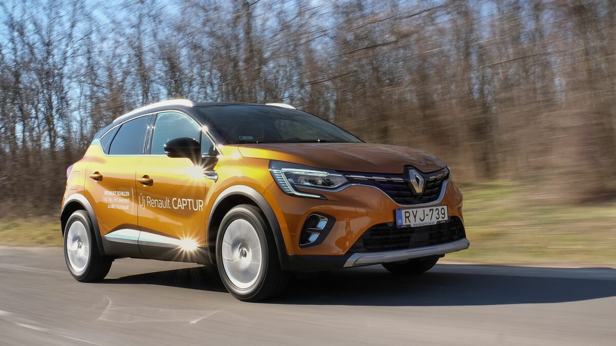 RENAULT CAPTUR
