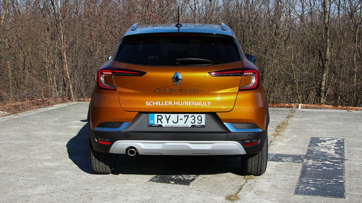 RENAULT CAPTUR