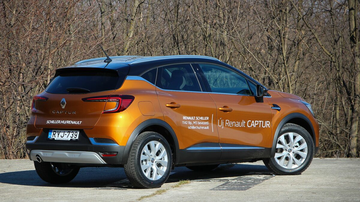 RENAULT CAPTUR