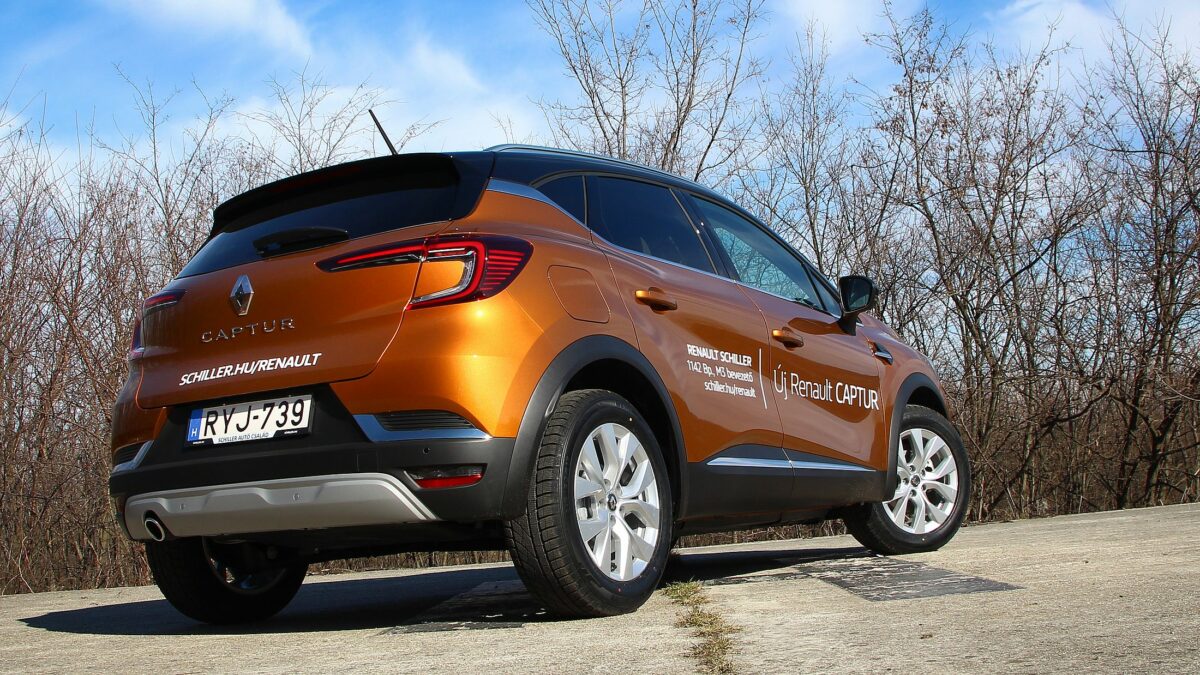 RENAULT CAPTUR
