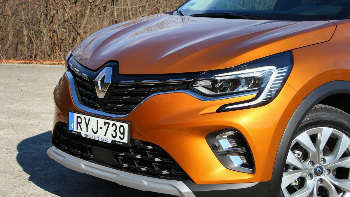 RENAULT CAPTUR