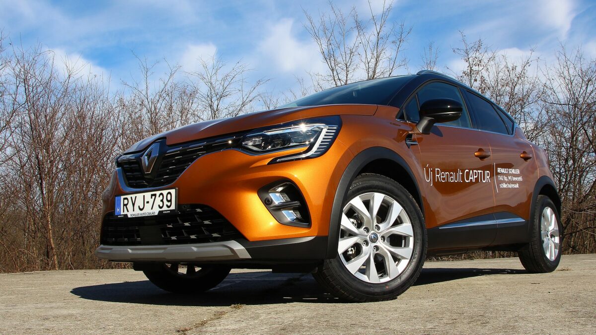 RENAULT CAPTUR