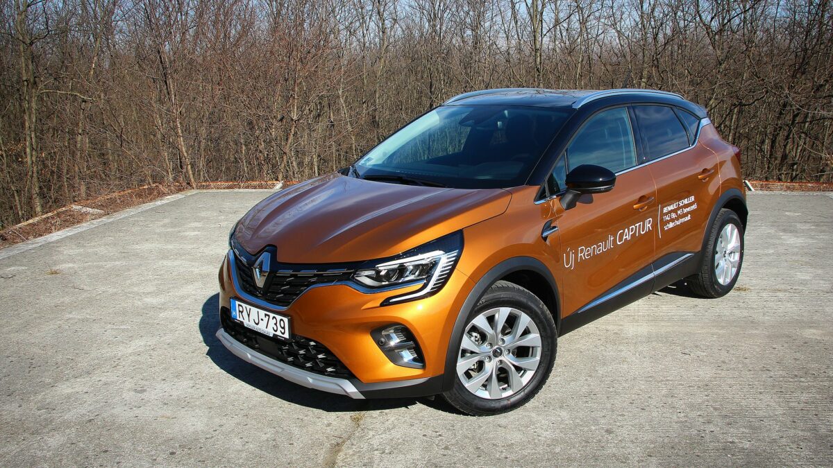 RENAULT CAPTUR