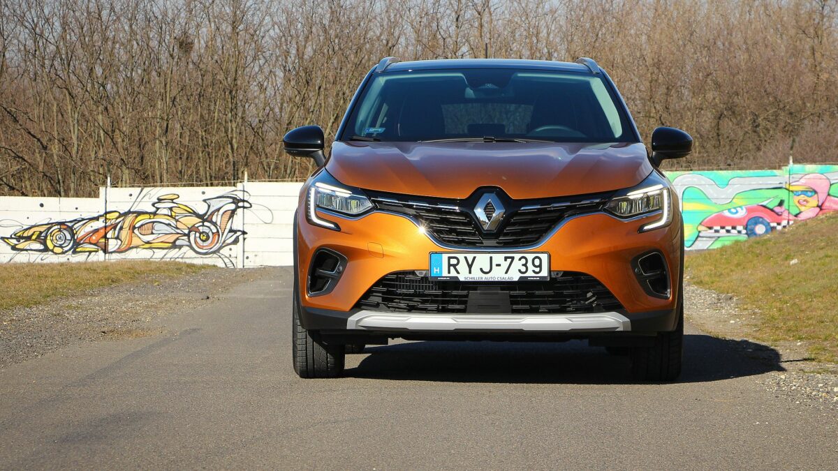 RENAULT CAPTUR