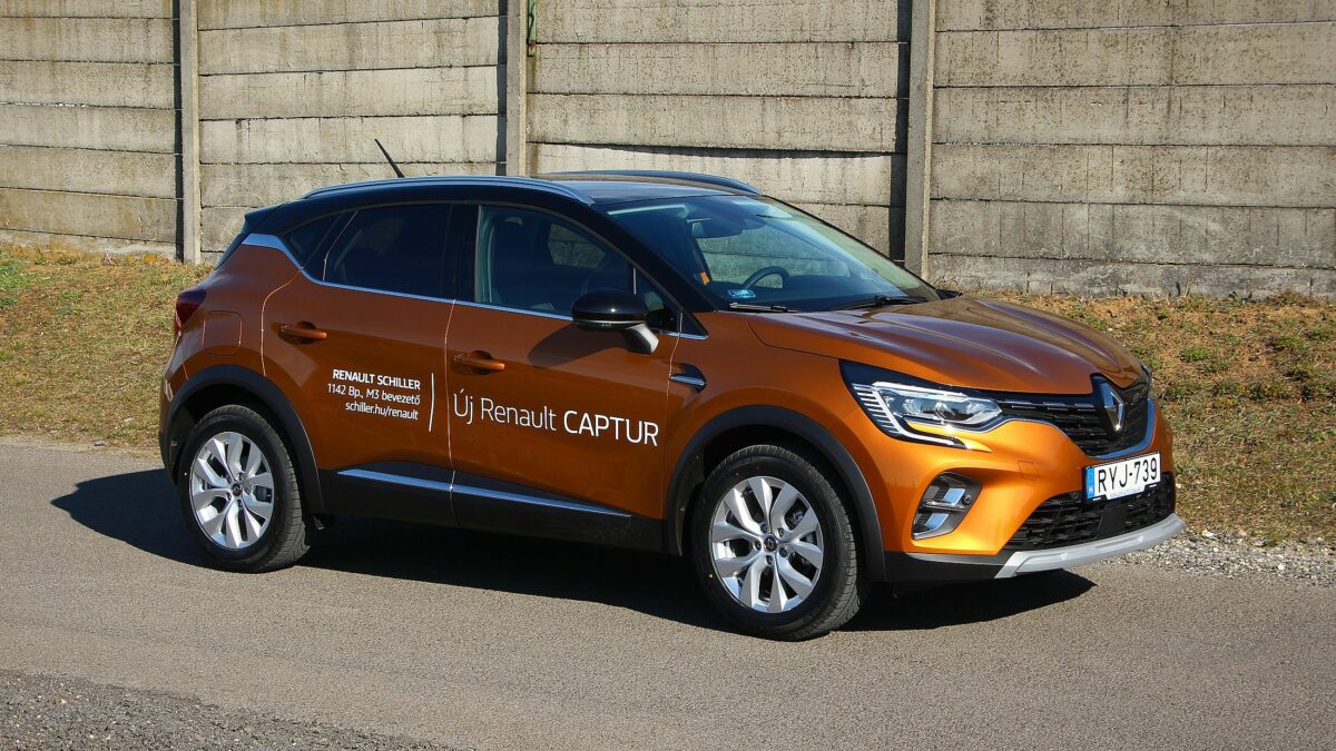 RENAULT CAPTUR