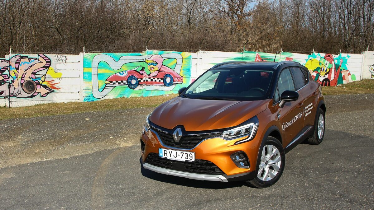 RENAULT CAPTUR