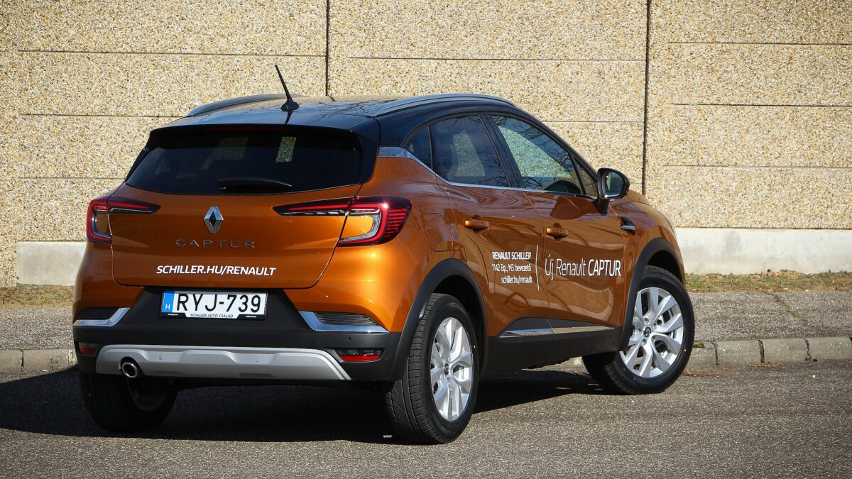 RENAULT CAPTUR