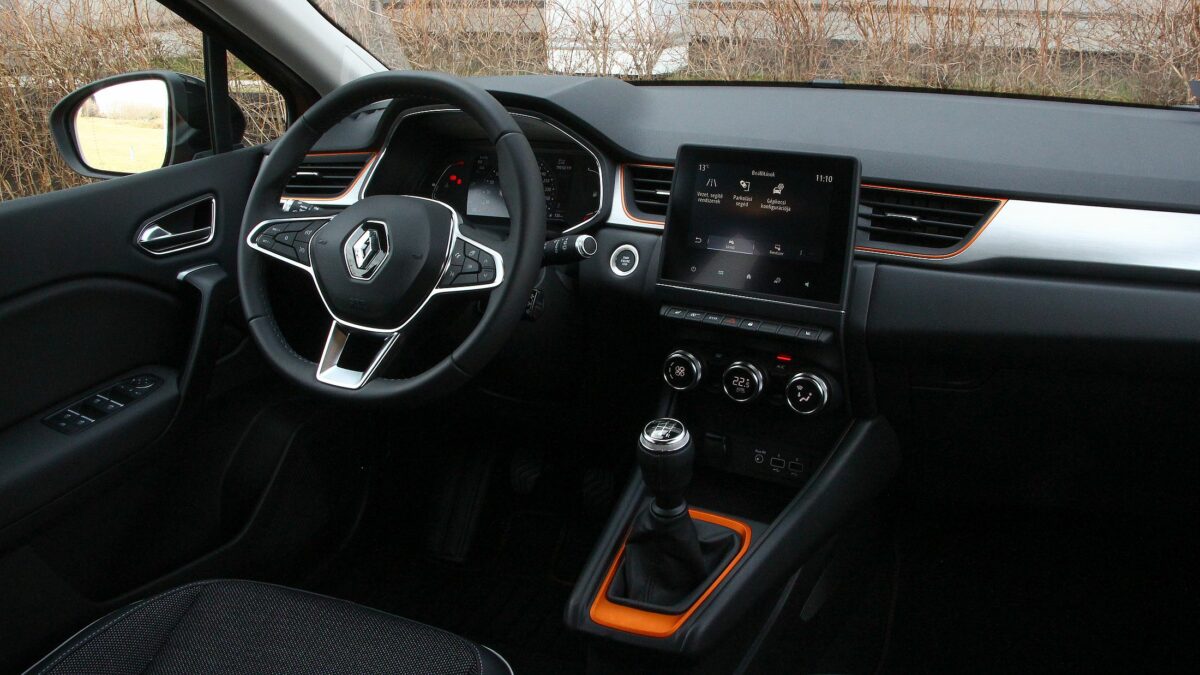 RENAULT CAPTUR
