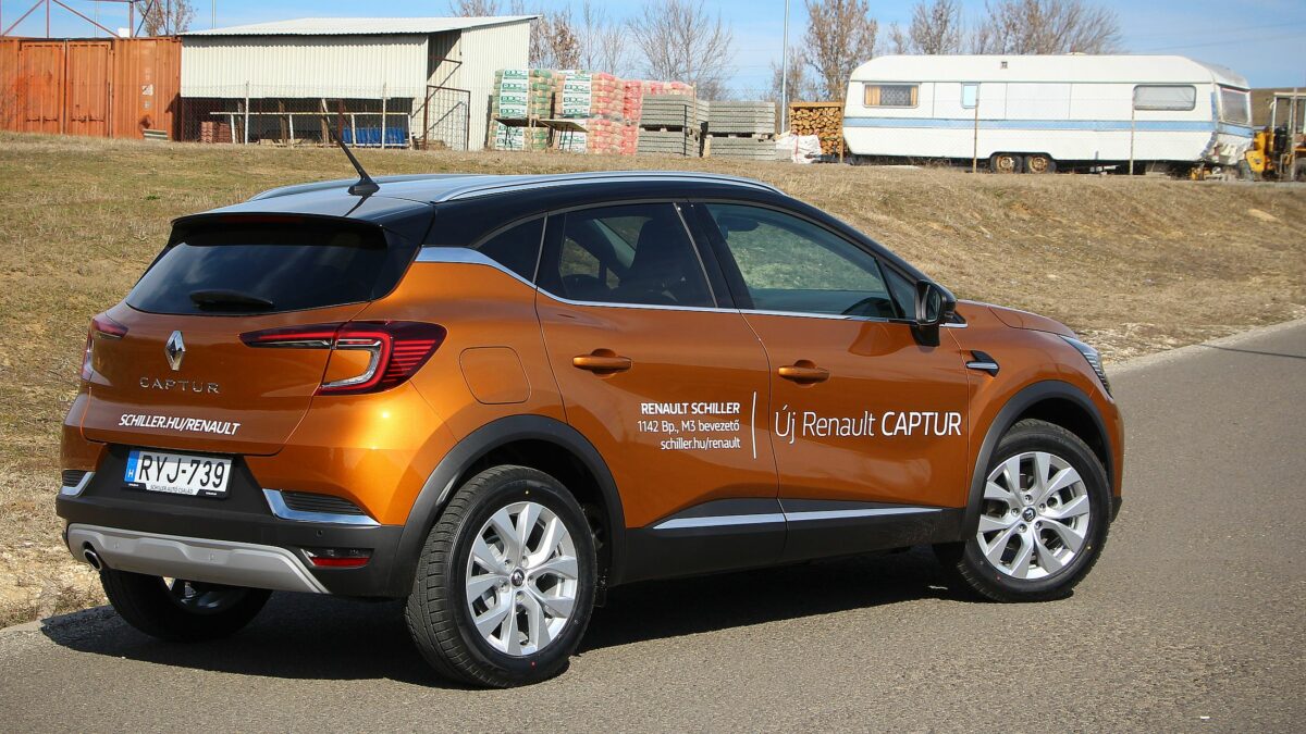 RENAULT CAPTUR