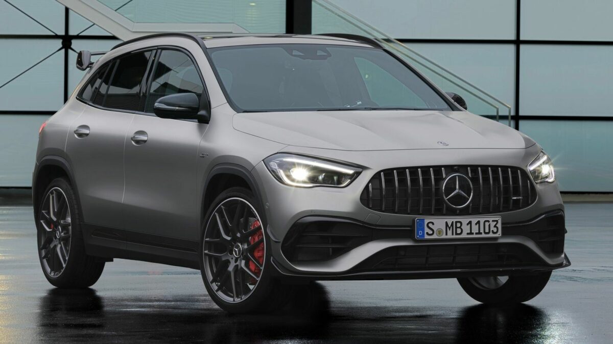 MERCEDES-AMG GLA