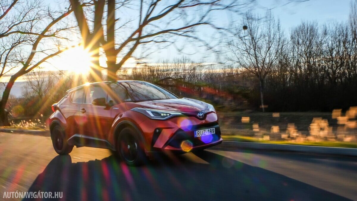TOYOTA C-HR