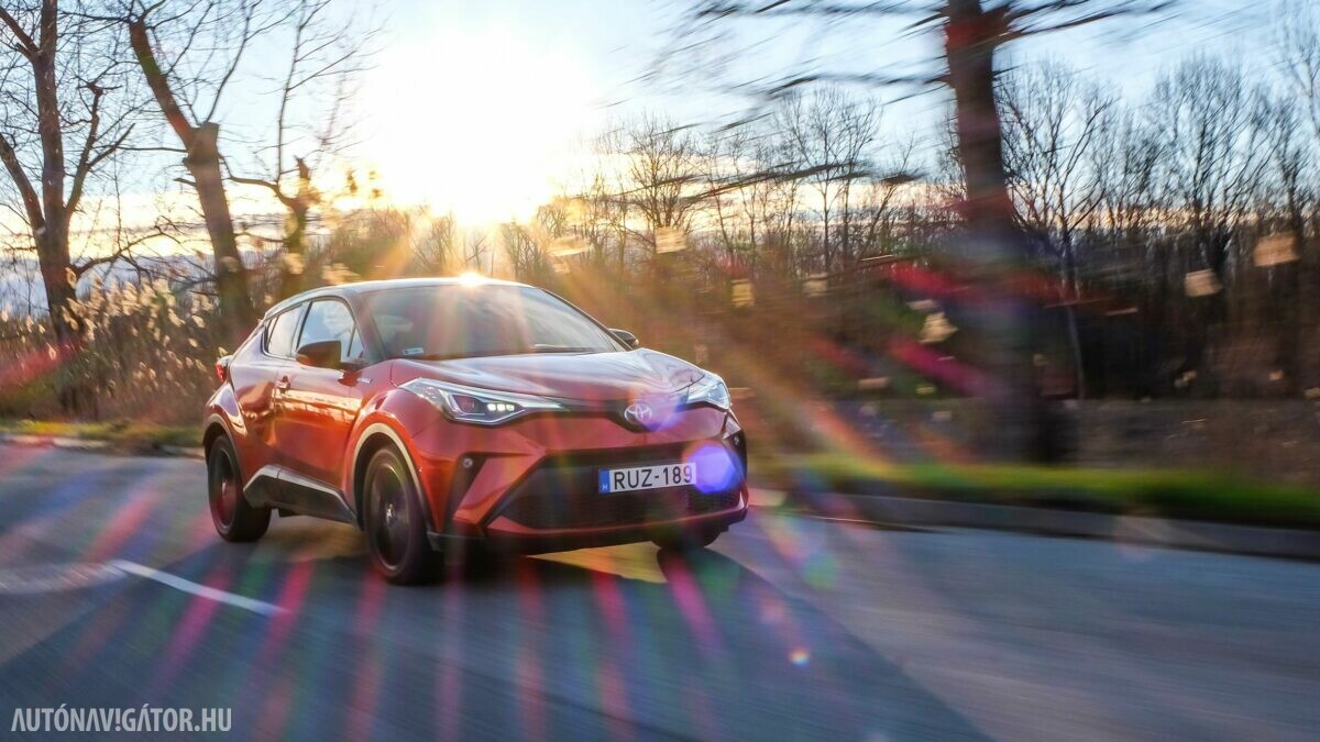 TOYOTA C-HR