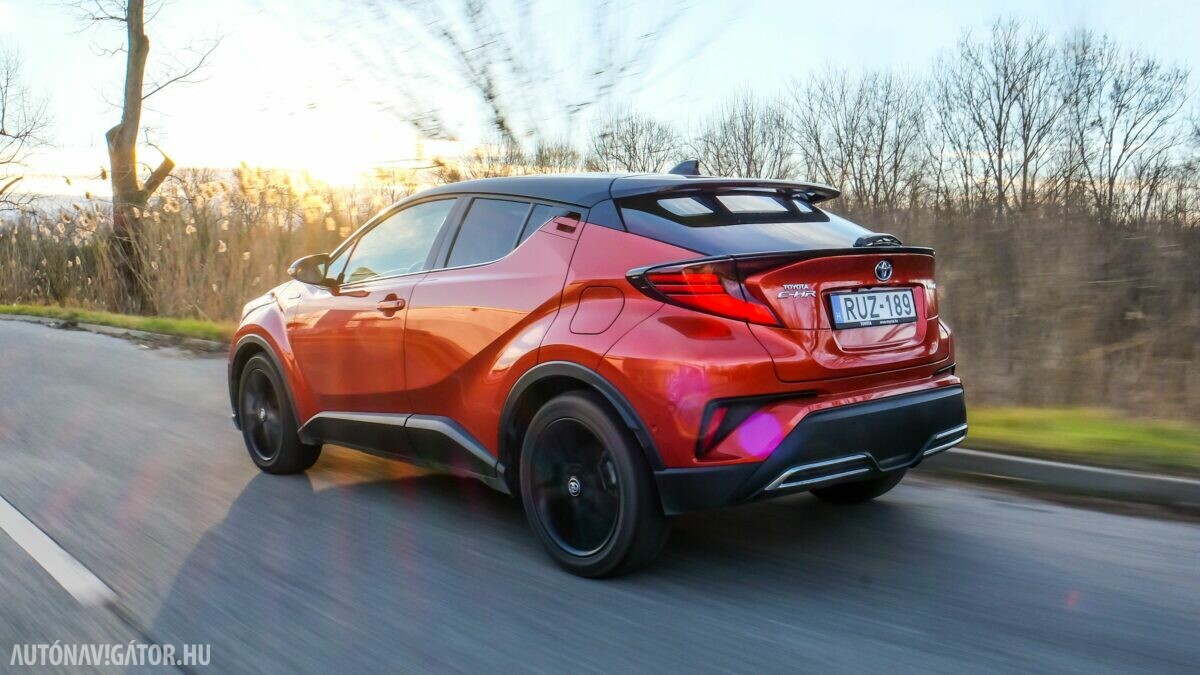 TOYOTA C-HR