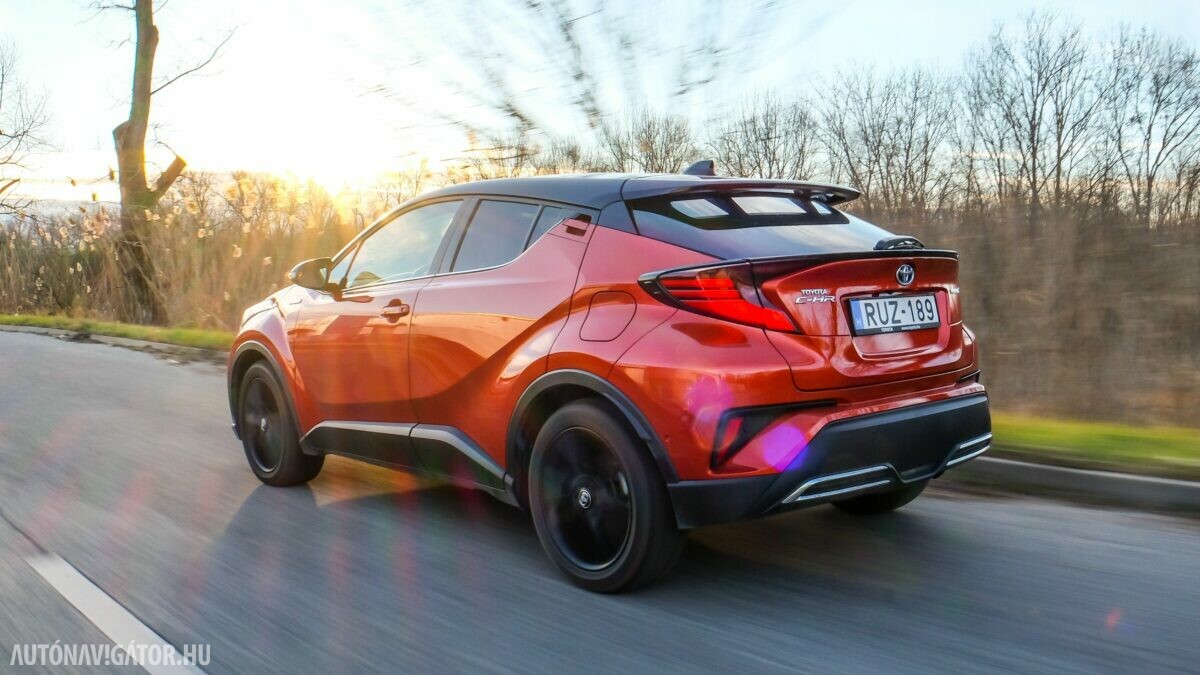 TOYOTA C-HR