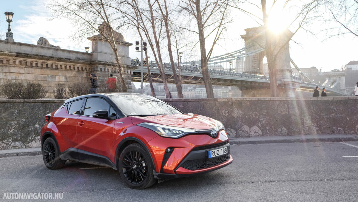 TOYOTA C-HR