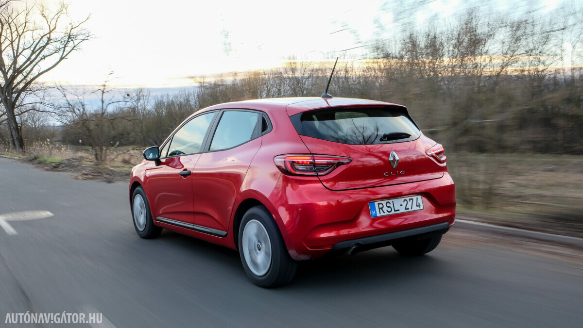RENAULT CLIO