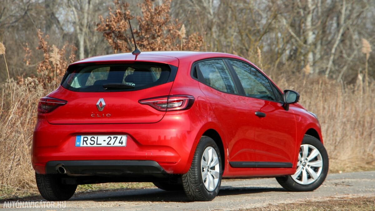 RENAULT CLIO