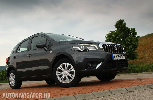 A kevesebb néha több - alap Suzuki SX4 S-Cross teszt