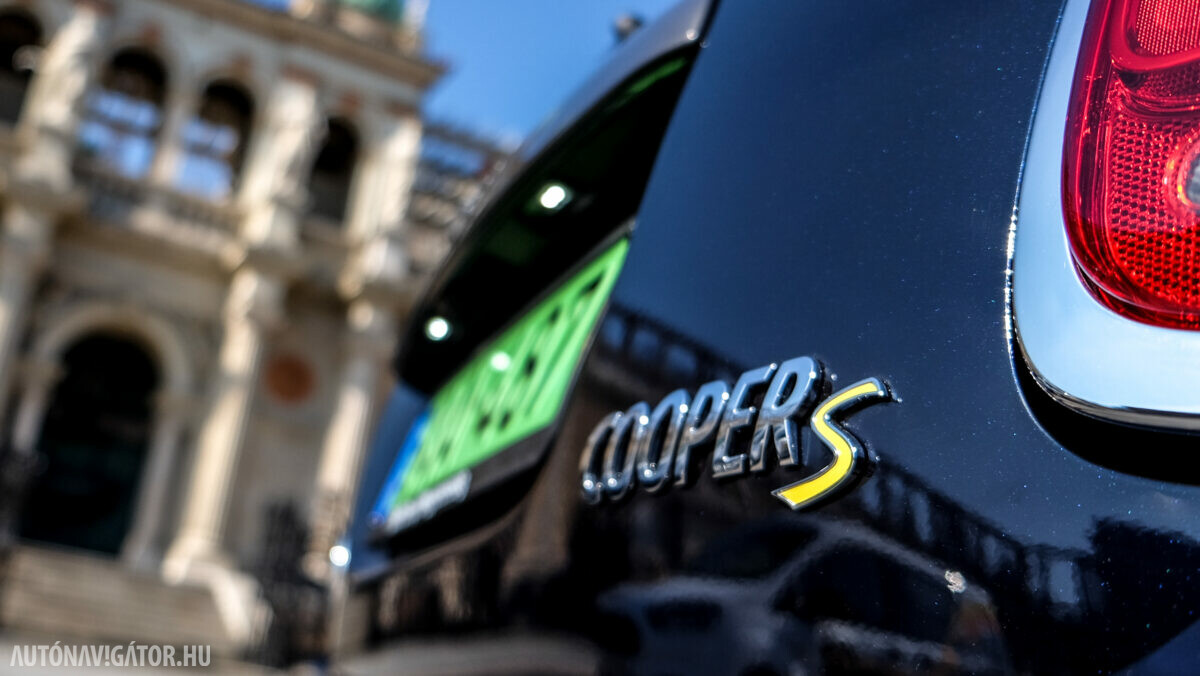 MINI COOPER