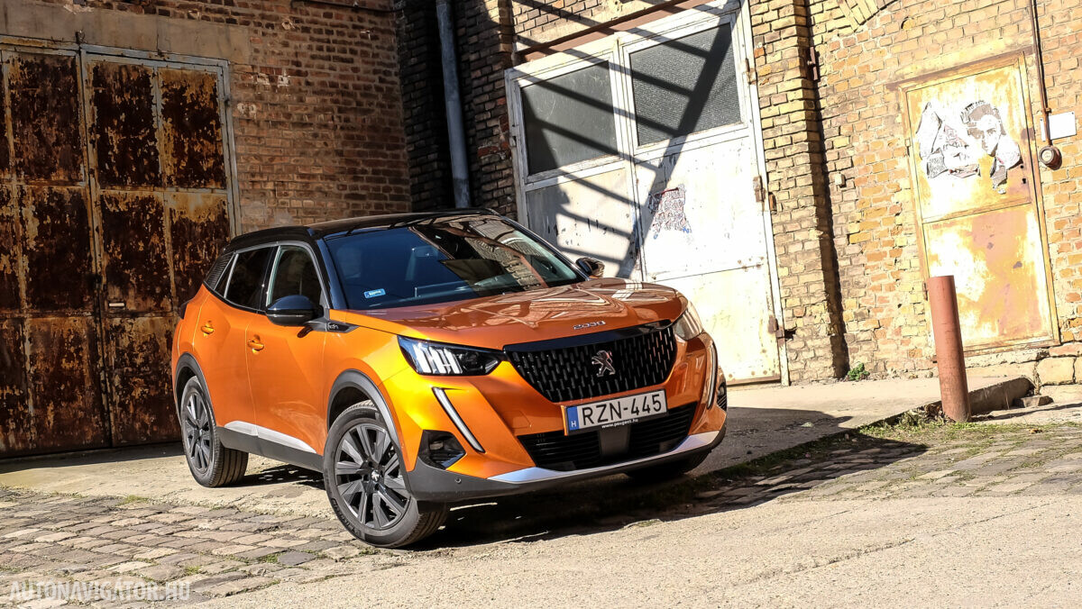 PEUGEOT 2008