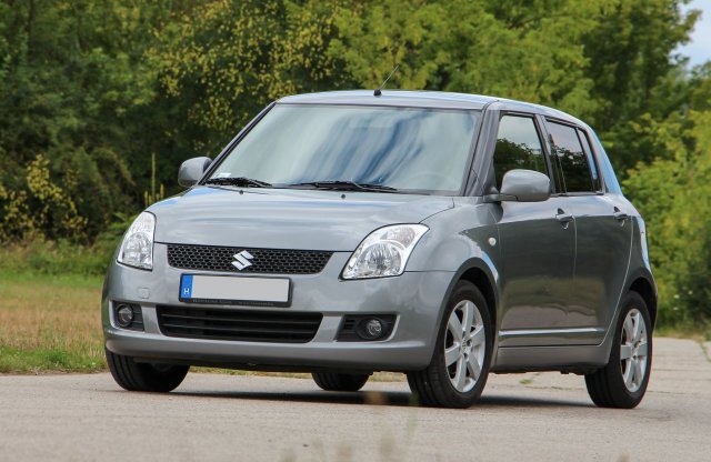 Milyen olaj kerüljön az elnyűhetetlen Suzuki Swiftbe?