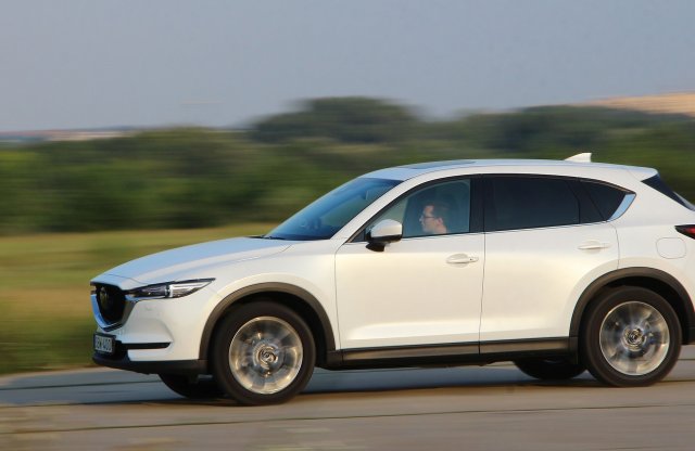 Keleti kényelem - Mazda CX-5 G194 AWD teszt