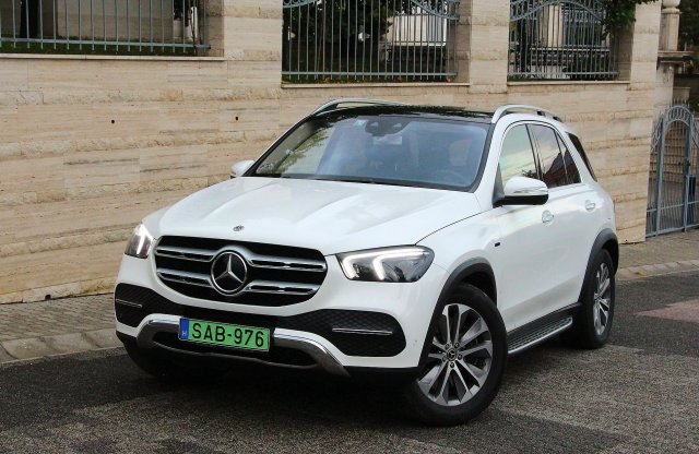 Csúcsra tör - Mercedes-Benz GLE 350 de 4MATIC EQ Power teszt