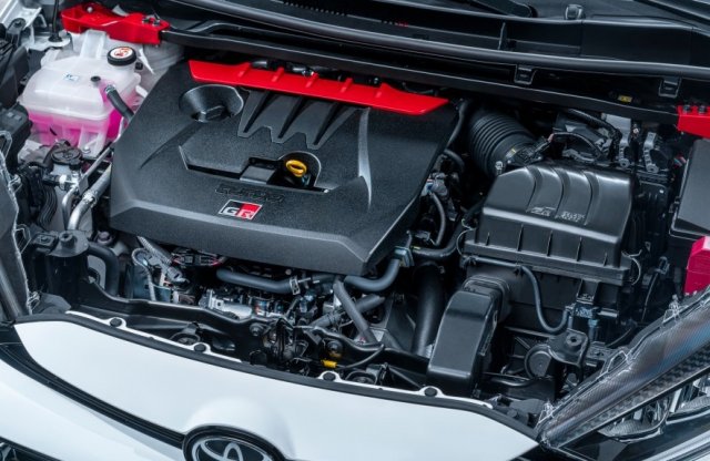 Íme a Toyota GR Yaris szíve, a világ legerősebb háromhengerese!