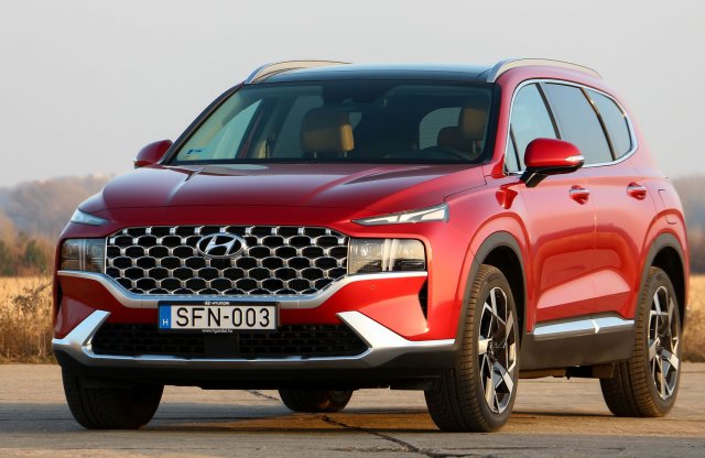 X5 helyett megteszi? Új Hyundai Santa Fe teszt