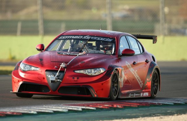 Megépült a legbrutálisabb Alfa Giulia, már ki is próbálták!