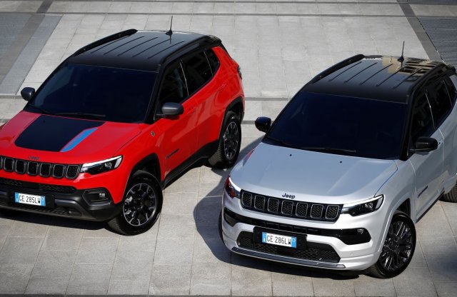 A 4xe lesz az új 4x4! - a Jeep bemutatta a megújult Compasst