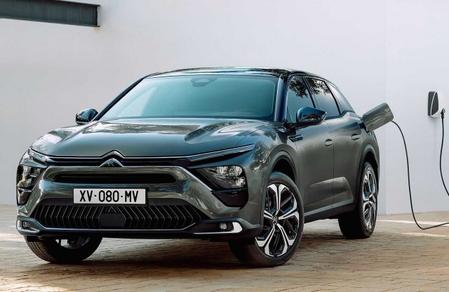 Itt a gázolaj-korszak vége? Már a Citroën is temeti a dízeleket!